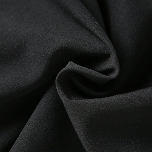 กางเกงขาสั้นวิ่งผู้ชายแบบลำลอง แห้งเร็ว กันลม มีกระเป๋าซิป น้ำหนักเบา เหมาะสำหรับออกกำลังกาย ระบายอากาศได้ดี ยืดได้ 4 ทิศทาง เอวยางยืด - Product Image 4