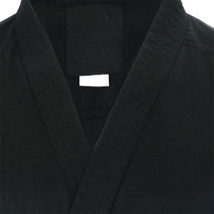 ชุดคาราเต้หลากสี ทันสมัย สวมใส่สบาย แห้งเร็ว สำหรับศิลปะการต่อสู้ รับทำป้ายและโลโก้ ผ้าโพลีเอสเตอร์/คอตตอน สำหรับทุกเพศ - Product Image 3