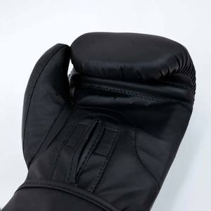 ถุงมือ MMA แบบครึ่งนิ้ว ปรับแต่งได้ ขายส่ง หนังแท้ บุโฟม ปิดผนึก น้ำหนักเบา ระบายความชื้น รับผลิตแบบ OEM - Product Image 5