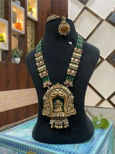 Conjunto de collar chapado en oro Polki de Calidad exclusiva con pendientes para mujeres y niñas para bodas y colecciones de ropa tradicional - Product Image 2