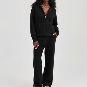 Ensemble sweat à capuche zippé et pantalon de jogging évasé en molleton épais 100 % coton, coupe classique, nouvelle collection 2025, avec logo brodé personnalisé pour femme - Product Image 3