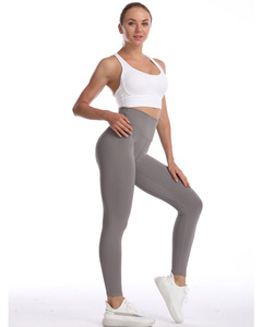 FEZMAX WEAR 2022 Nuevo Legging Deportivo de Yoga para Mujer, de Alta Calidad, Ajustado, Transpirable, Sin Costuras, de Cintura Alta y Media Pierna, Color Sólido - Product Image 3
