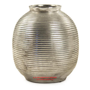 Florero de fundición de aluminio personalizado con diseño de ráfaga solar, decoración para el hogar y la sala de estar, florero decorativo para balcón - Product Image 4