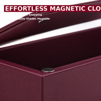 Boîte en carton ondulé recyclable avec logo personnalisé en feuille d'or en relief pour vêtements, chaussures, chaussettes de luxe, emballage pliable