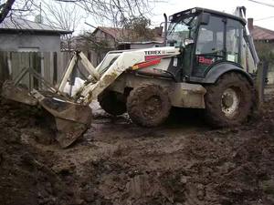 Tracteurs Massey Ferguson 100HP-120HP en stock et livraison rapide prix de gros avec pompe à cœur et composants de roulement - Product Image 4