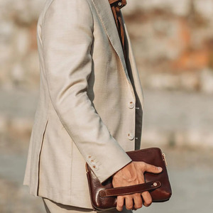 Bolso de Mano de Cuero Formal Táctico Premium para Exteriores, Diseño Elegante, Cierre de Cremallera Seguro, Organizador, Estilo para Viajes, Negocios y Uso Diario - Product Image 2