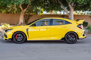 Honda Civic Type R Edición Limitada 2021, Bajo Kilometraje, Caja de Cambios Automática, Volante a la Izquierda, Neumáticos R20, Estado Oscuro - Product Image 5