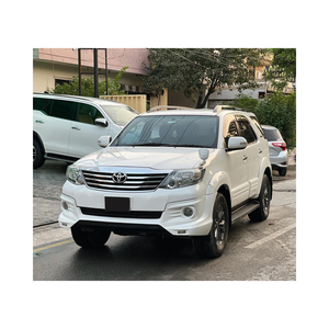 ล้ออัลลอย toyotai Fortuner พร้อมยางสำหรับทุกสภาพภูมิประเทศ