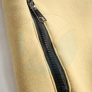 2025 nouveauté basiques hommes 100% coton sweats à capuche Style décontracté avec Logo personnalisé vente directe d'usine pour la saison d'hiver - Product Image 3