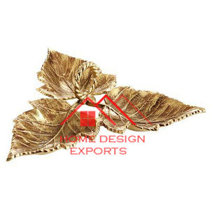 Plateau à feuilles en aluminium plaqué or 2024 Plateau décoratif tendance en forme de plaqué or pour mariage et fête - Product Image 4