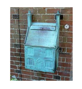 Décoration murale extérieure et intérieure, boîtes aux lettres suspendues de jardin, support mural décoratif en fer galvanisé, fournisseur de boîtes aux lettres - Product Image 1