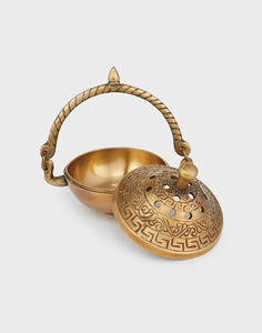 Brass Incense Bakhoor Burner to Burn Loban Dhoop for Home Fragrance Bakhoor Incense Burner Gold Gold Color Bakhoor - Product Image 4