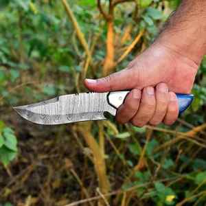 Cuchillo de caza de Damasco hecho a mano personalizado, cuchillo de camping con Funda de cuero - Product Image 4
