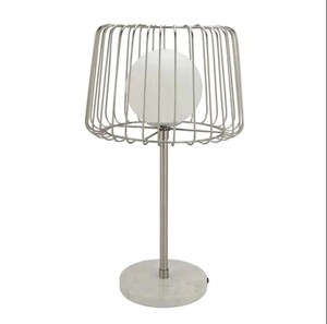 Lámpara de noche de escritorio para decoración de Hotel de lujo, diseño de corte láser de acero inoxidable, lámparas de mesa de Metal dorado con pantalla blanca - Product Image 3