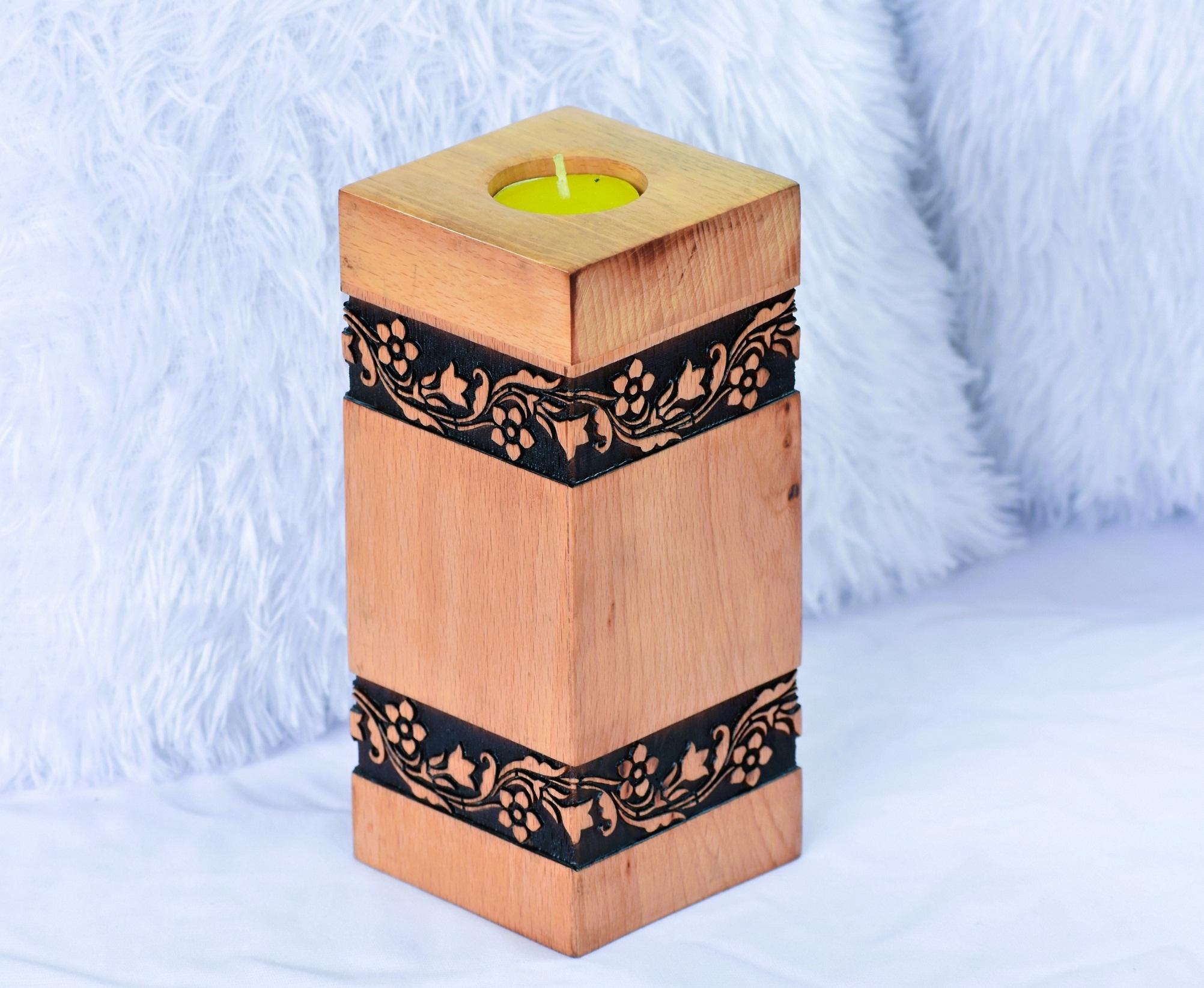 สีน้ำตาล