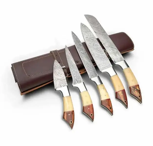 Ensemble de 5 couteaux de cuisine, fait à la main, avec couvercle en cuir - Product Image 5