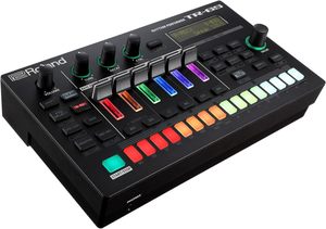 Tout nouveau Roland TR 6S Rhythm Performer, machine à rythmes compacte avec six pistes de sons TR authentiques, incluant - Product Image 3