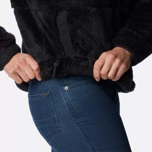 ผู้ผลิตที่กําหนดเอง OEM ขายส่งผู้หญิงที่กําหนดเองเต็มซิปฤดูหนาวเสื้อขนแกะเชอร์ปาเสื้อขนแกะแคชเมียร์หนา - Product Image 6