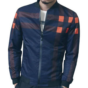 Vente en gros Veste en satin de style vintage pour hommes Bomber d'hiver noire à fermeture éclair avec col montant côtelé Technics en tissu denim délavé - Product Image 4