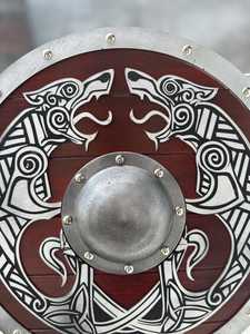 Auténtico escudo de madera nórdico Battleworn Fenrir Relief Viking Shield Ecológico y fácilmente disponible - Product Image 3