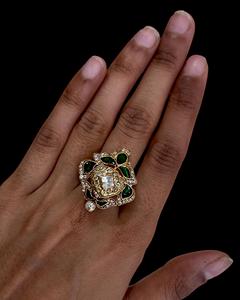 Anillo de dedo de moda tradicional con circón brillante para ropa de fiesta para mujeres y niñas para bodas hecho de latón - Product Image 2