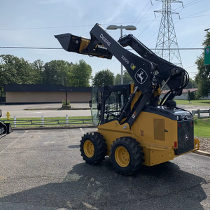 Utilisé 2024 John Deerre 335 P Compact Track Skid Steer Chargeuses compactes - Product Image 5
