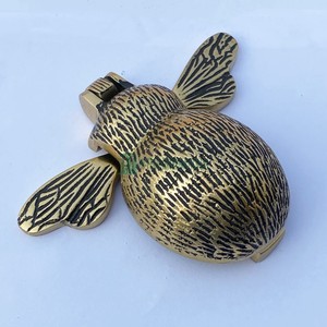 Llamador de puerta antiguo de abeja de latón, herrajes hechos a mano de animales, gran oferta, Reino Unido, venta al por mayor - Product Image 4