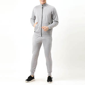 OEM personnalisé Slim Fit hommes survêtements respirant Gym Sportswear Logo personnalisé 100% coton fermeture éclair survêtements fabrication au Pakistan - Product Image 2