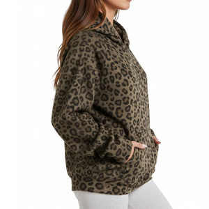 ผู้ผลิตมืออาชีพ เสื้อฮู้ดผู้หญิงแบบสวมหัว ผลิตจำนวนมาก สไตล์ล่าสุด เสื้อฮู้ดลายเสือดาวสำหรับผู้หญิง สตรีทแวร์ - Product Image 4