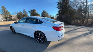 Honda Accord Hybrid Sport 2022 en Perfecto Estado - Product Image 6