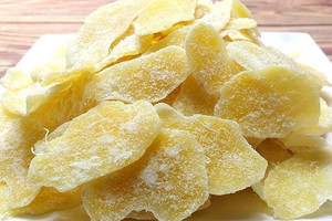 Rebanadas de jengibre secas orgánicas suaves y picantes con sabor natural Aperitivo saludable Hecho en Vietnam Empaquetado a granel - Product Image 3