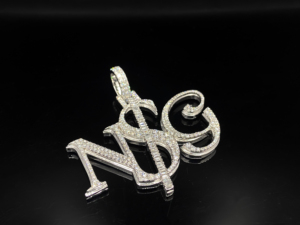 Pendentif en alliage hip-hop avec diamants glacés, logo personnalisé, chrétien - Product Image 6