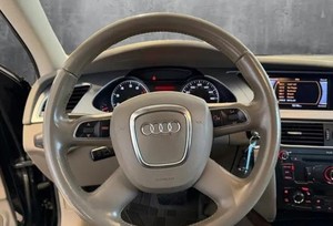 ใช้แล้ว2011 A4 Audi 2.0T แบบพรีเมี่ยมและ Quattroo - Product Image 4