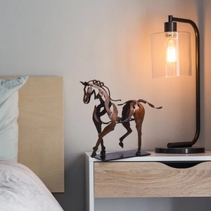 Sculpture de cheval en métal de créateur, centre de table artistique moderne, fabriqué à la main, décoration de luxe captivante - Product Image 5