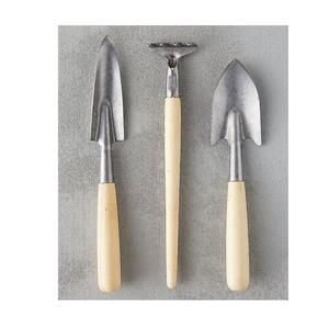 Nouveaux outils de jardin fraîchement sortis manche en bois matériel de conception attrayante outils de jardinage pour plantes d'intérieur et d'extérieur - Product Image 3
