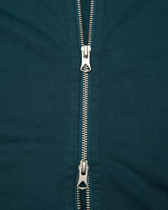 เสื้อฮู้ดมีซิปสำหรับผู้ชายผ้าฝ้ายและโพลีเอสเตอร์ผสมน้ำหนักปานกลางมีฮู้ดระบายอากาศได้ดีพร้อมโลโก้ตามสั่ง - Product Image 6