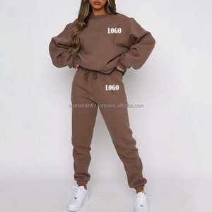 Ensemble survêtement d'entraînement pour femmes de grande taille, sweat-shirt et pantalon de survêtement en polaire personnalisés pour le sport - Product Image 1