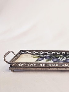 Plateau imprimé numériquement motif Myrtille Premium, idéal pour servir des collations, des apéritifs, des desserts, des boissons et pour l'accueil des invités, provenant d'Inde. - Product Image 5