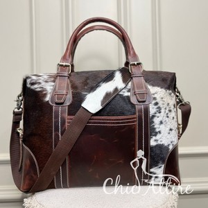 กระเป๋าดัฟเฟิลกระเป๋าหนังวัวทำมือ100% ผมธรรมชาติแบบใหม่กระเป๋าเดินทางหนังแท้ที่สมบูรณ์แบบกระเป๋าเดินทางแบบตะวันตกสำหรับทุกเพศ - Product Image 1