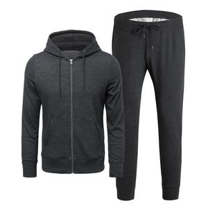 ชุดวอร์มกีฬาแบบมีฮู้ด รุ่นใหม่ ลายพิมพ์เรียบ ดีไซน์ทันสมัย แจ็คเก็ตและกางเกงออกแบบมาเพื่อประสิทธิภาพและสไตล์ - Product Image 2