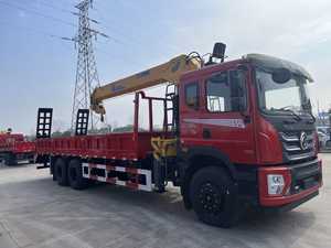 Nueva grúa montada en camión Dengfeng de 12 toneladas con componente de motor central - Product Image 5