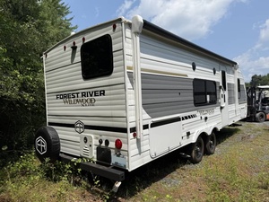 CLEAN Nouveau 2025 Foorest River Wildwood X-Lite 261BHXL - Product Image 2