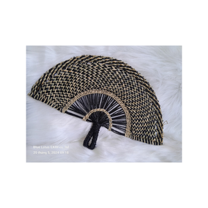 พัดลมมือฟางตะไคร่ สินค้ายอดนิยม ผลิตในเวียดนามด้วยวัสดุธรรมชาติ 100% สินค้าเป็นมิตรกับสิ่งแวดล้อม ราคาที่ดีที่สุดจากเวียดนาม - Product Image 5