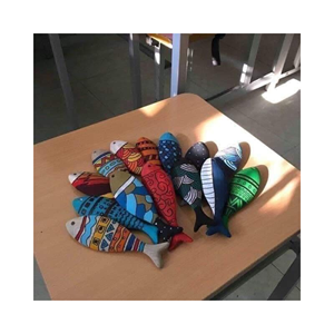 Producto más vendido de Vietnam, decoración de pared colgante colorida, diseño de pez de madera, pez de madera tallado sin pintar pulido - Product Image 5