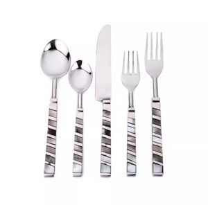 El mejor proveedor mayorista de la India, elegante juego de cubiertos con mango trenzado para servir comida de ensalada de frutas para ocasiones de boda - Product Image 6