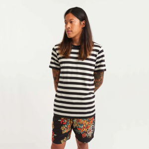 Camiseta de Algodón Sólido Extra Grande Personalizada, Nueva Colección Unisex, Comodidad, 100% Algodón, Estampado en Material Sedoso - Product Image 2