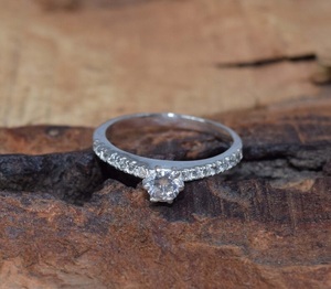 แหวนเพชรเซอร์โคเนีย925ทรงลูกบาศก์หรูหราคอลเลกชันใหม่ของขวัญเครื่องประดับแฮนด์เมดสำหรับคริสต์มาส - Product Image 2