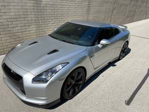 NISSAN GT-R PREMIUM 2010 PRÊT À ÊTRE EXPÉDIÉ - Product Image 2