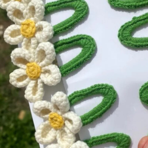 Pinces à cheveux au crochet pour filles femmes, pinces à cheveux vintage, accessoires pour cheveux pour tout-petits et bébés pinces à franges OEM fabriquées au Vietnam - Product Image 4