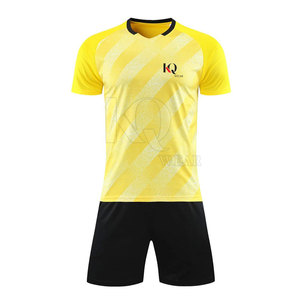 Uniforme de Fútbol de la Mejor Calidad, 100% Poliéster, Secado Rápido, Transpirable, Ligero, Ropa Deportiva, Nuevo y en Oferta - Product Image 1
